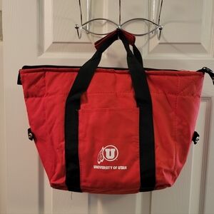 University of Utah Red Insulated Tote Bag Cooler  approx 18 inch.